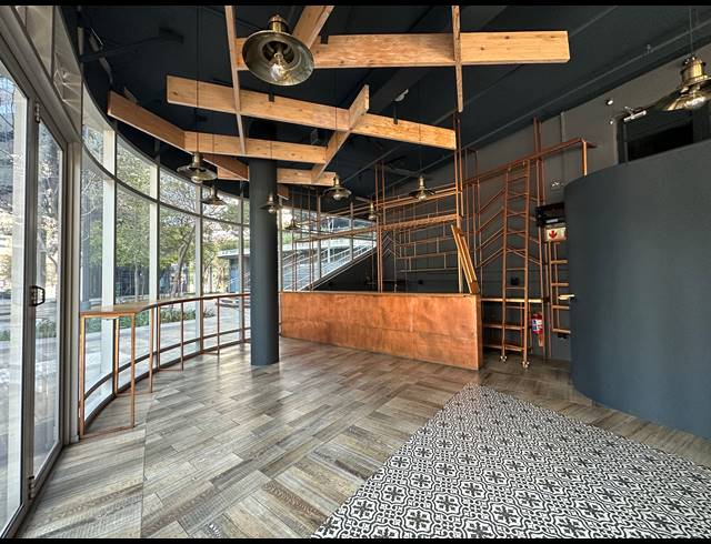 262M² OFFICE TO LET IN SANDTON CENTRAL